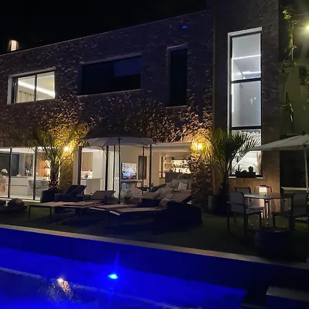 Apartment Luxury With Pool & Sea View-10 Minutes From Monaco *