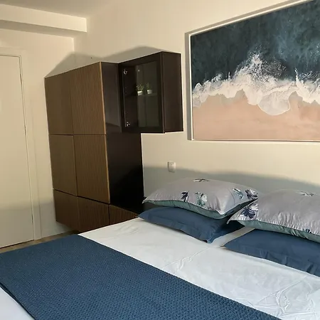 Luxury With Pool & Sea View-10 Minutes From Monaco *