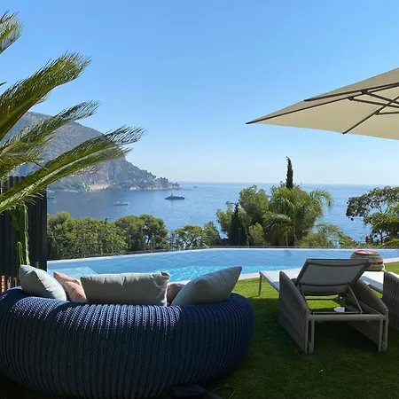 Villa De Luxe Vue Mer Piscine A Debordement